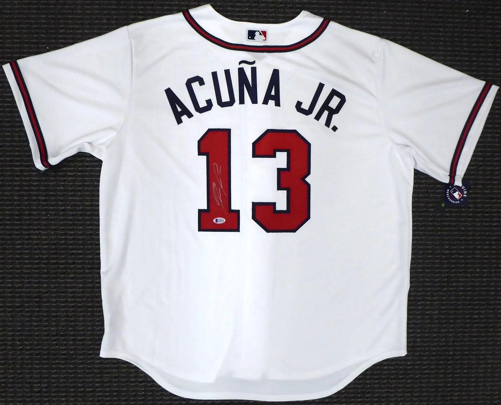 Atlanta Braves Ronald Acuna Jr. Autographed Nike White Jersey Size XL Beckett BAS Stock #181845