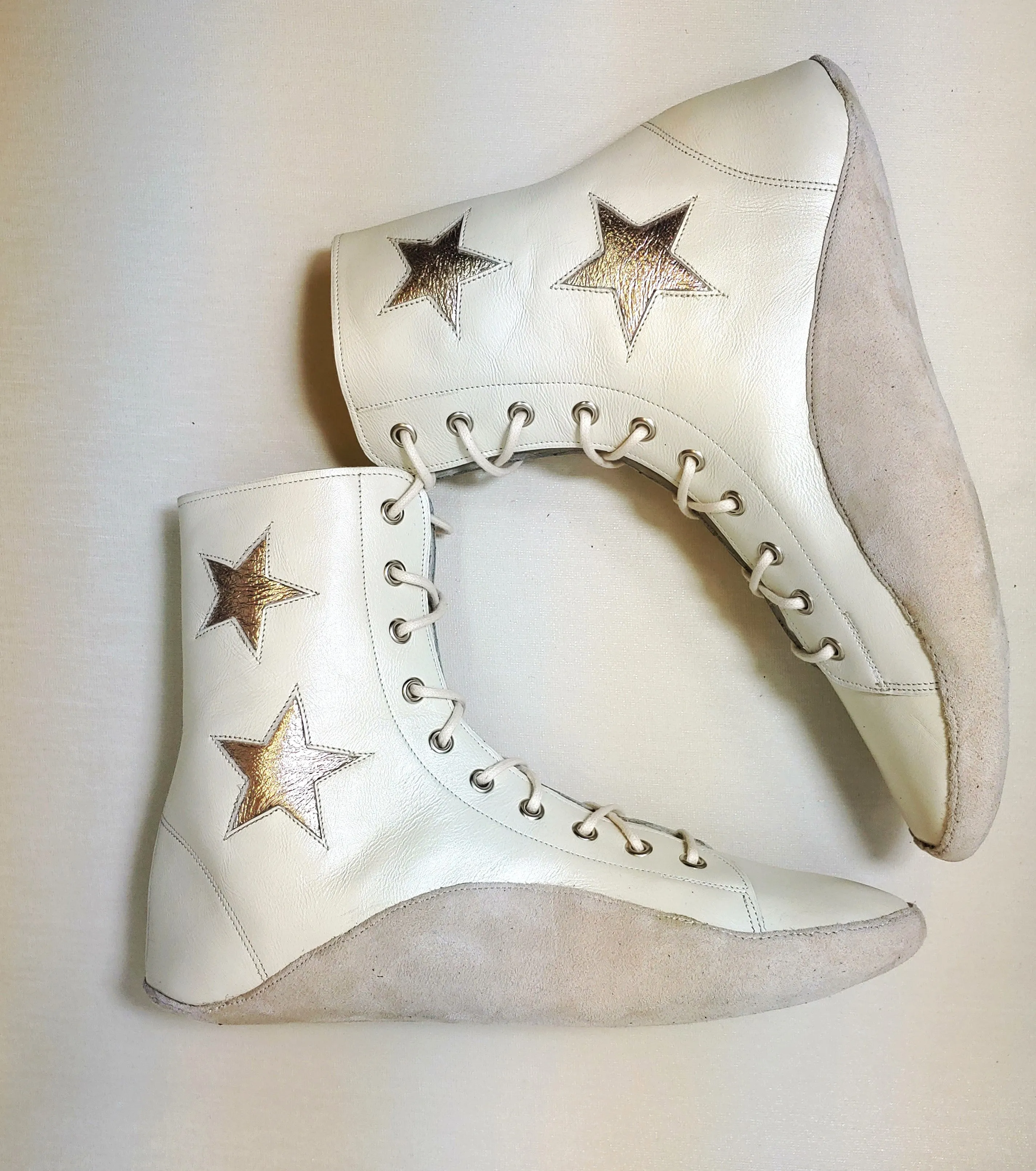 CUSTOM MADE Cream Tightrope Boots w/ metallic Stars